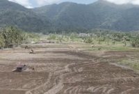 Dampak banjir bandang yang melanda Kabupaten Agam beberapa bulan lalu merusak sekitar 605 hektare lahan persawahan, Pemerintah Lakukan Rehabilitasi.