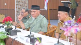 Pemerintah Provinsi Sumatera Barat bersama Pemerintah Kabupaten Pasaman kembali menegaskan komitmen memperkuat sinergi pembangunan daerah melalui rapat koordinasi yang digelar di Aula Hotel Emir, Lubuk Sikaping, Senin (9/3/2026).