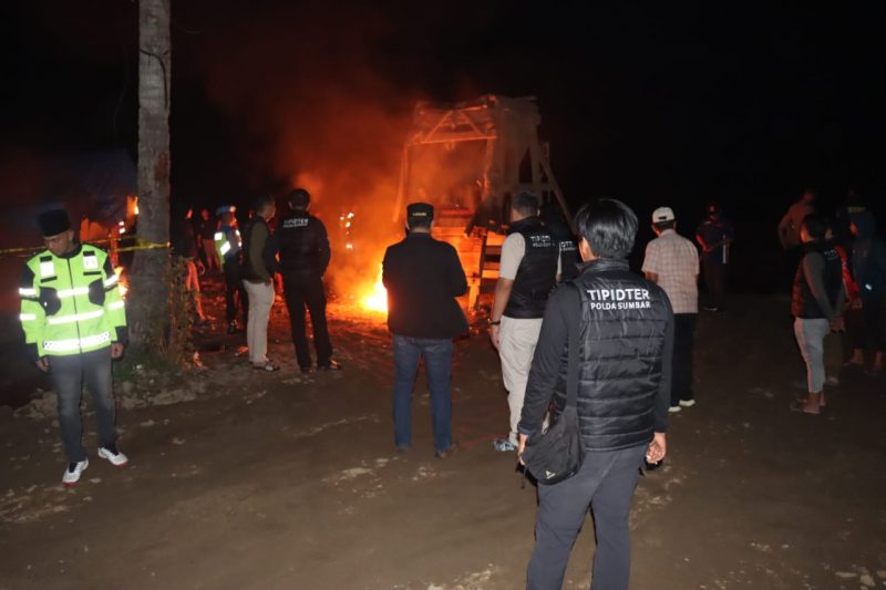 Kapolres Sawahlunto Pimpin Pemusnahan Sarana Tambang Liar.