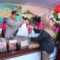 Suasana halaman Markas Komando (Mako) Polres Pasaman Barat mendadak ramai sejak Sabtu (14/3/2026) pagi. 