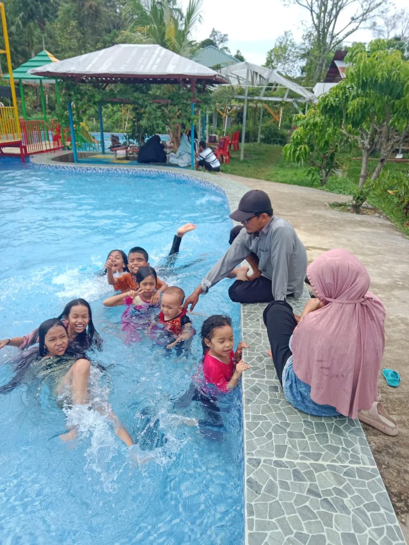 Destinasi wisata Kebun Kintani Aia Dingin, Kelurahan Balai Gadang, Kecamatan Koto Tangah, Kota Padang.