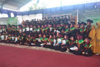 119 Siswa Madrasah Tsanawiyah Negeri (MTsN) 6 Kota Padang di wisuda.