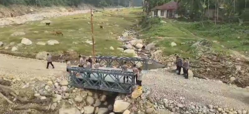 Dua jembatan Bailey Presisi di Kabupaten Agam telah selesai dibangun dan sudah dapat digunakan oleh masyarakat.