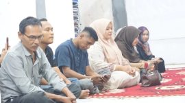 Bawaslu Kabupaten Pasaman Barat menggelar kegiatan buka puasa bersama di Kantor Bawaslu Kabupaten Pasaman Barat, Senin (9/3/2026).