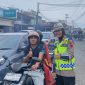 Satuan Polisi Lalu Lintas (Satlantas) Polres Pasaman Barat, Sumatera Barat (Sumbar), terus melakukan sosialisasi dan edukasi ke tengah masyakarat tentang tertib berlalu lintas melalui program 