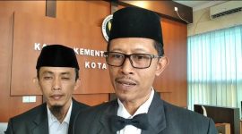 Kepala Kantor Kementerian Haji dan Umroh (Kemenhaj) Kota Padang, Zulfahmi, mengungkapkan jumlah CJH asal Kota Padang yang akan berangkat tahun ini mencapai 1.080 orang.