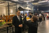 Feri Susanto, Manager F&B Hotel Santika Premiere Padang.