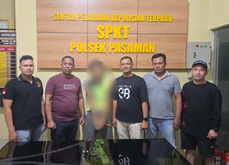 Seorang pemuda berinisial RB (25), diringkus tim opsnal Unit Reskrim Polsek Pasaman Resor Pasaman Barat, diduga sedang melakukan transaksi narkotika golongan I jenis sabu-sabu.