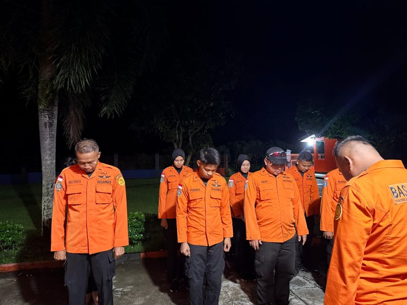 Seorang pria paruh baya dilaporkan hilang, diduga diterkam buaya di aliran sungai Batang Paparian Kecamatan Parik Koto Balingka, Kabupaten Pasaman Barat, Sumatera Barat (Sumbar), Selasa (19/5/2026).