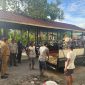 Sehari jelang lebaran Idul Adha dua ekor sapi dari Alumni Fakultas Kedokteran Unand dan BPBD Padang telah sampai di depan huntara lubuk buaya kecamatan koto tangah kota padang selasa petang ( 26/5/2026).