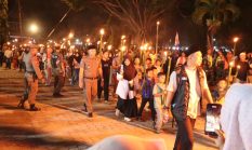 Cahaya Obor Iringi Gema Takbir, Yulianto Lepas Pawai Malam Idul Adha di Pasaman Barat