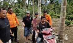 LANSIA TERSesat DI KEBUN BATANG PAKU PASAMAN BERHASIL DITEMUKAN SELAMAT