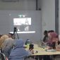 Badan Pengawas Pemilihan Umum (Bawaslu) Kabupaten Pasaman Barat menggelar rapat internal terkait pengelolaan kehumasan, peliputan dan dokumentasi, serta pelayanan informasi publik, Kamis (21/5/2026), di kantor Bawaslu setempat.