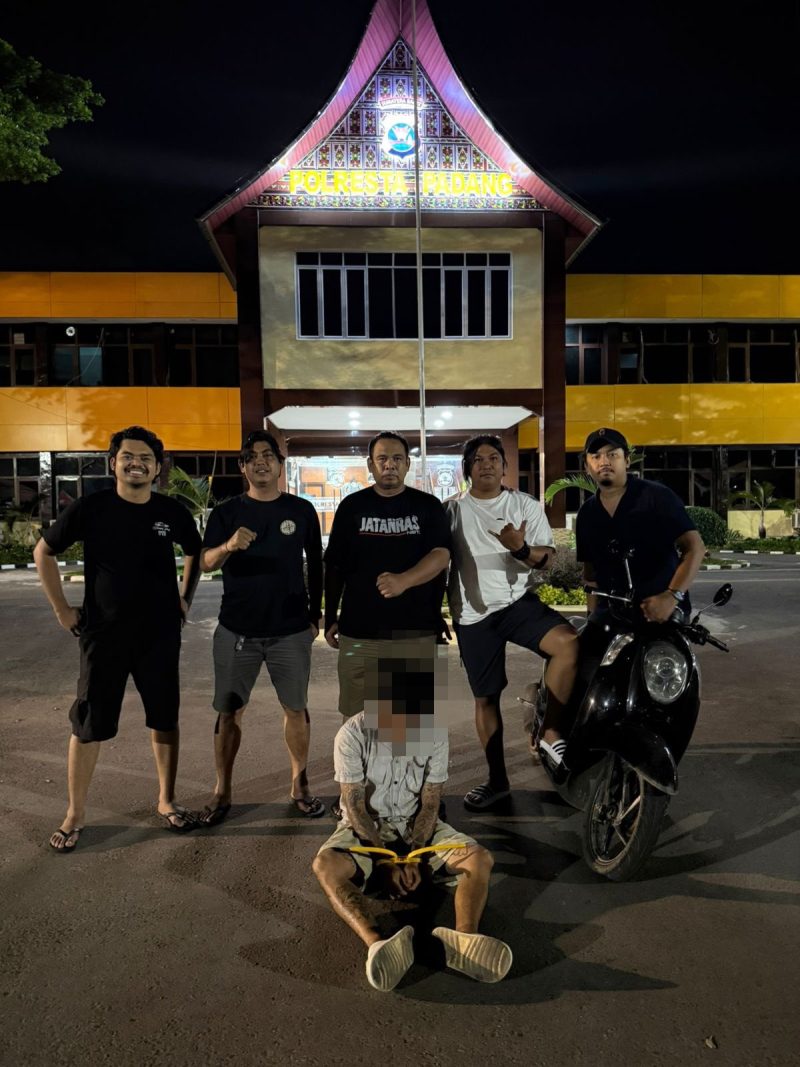 Jajaran URC Tim Klewang Satreskrim Polresta Padang berhasil mengungkap kasus pencurian sepeda motor yang terjadi di wilayah Lubuk Buaya Koto Tengah Kota Padang pada Kamis (25/04/2026) lalu.