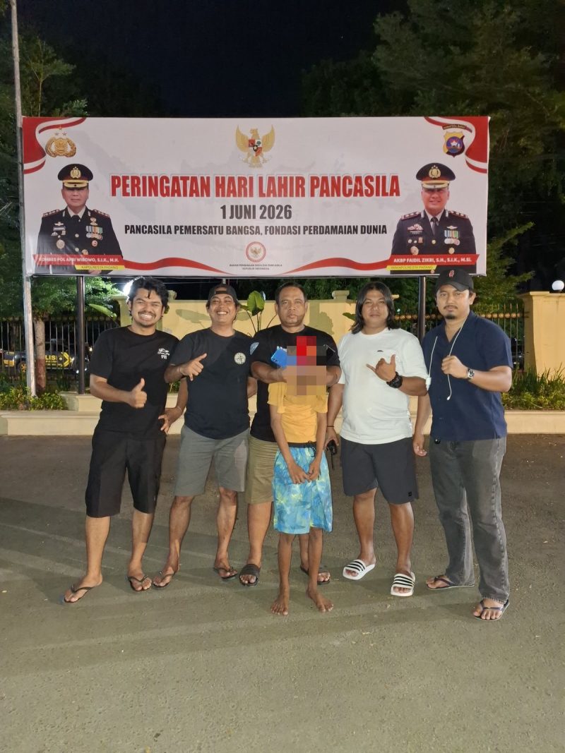 Tim Klewang Satreskrim Polresta Padang ringkus seorang pemuda yang membobol konter pulsa handphone.