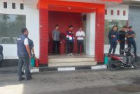 Tim Satuan Tugas (Satgas) Pengendalian BBM Subsidi Kabupaten Pasaman Barat bersama PT Pertamina Sumatera Barat menemukan dugaan penyalahgunaan barcode subsidi saat menggelar inspeksi mendadak (sidak) di sejumlah SPBU, Kamis (4/6/2026).