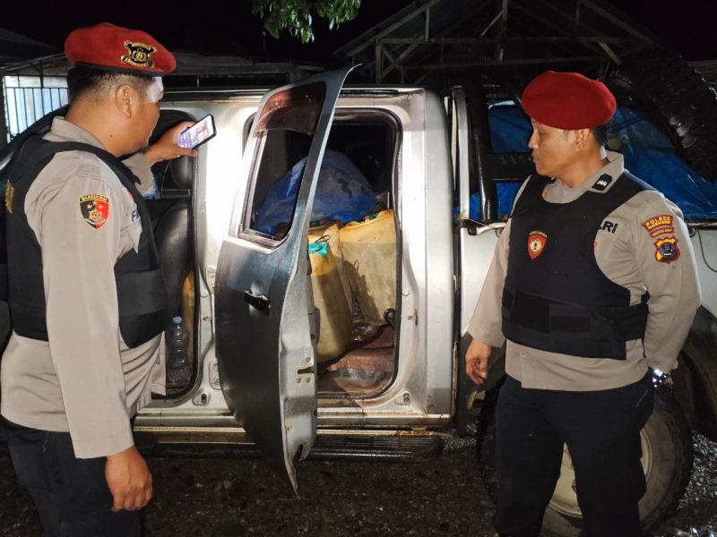 Tim Opsnal Unit Reaksi Cepat (URC) Satuan Reserse Kriminal (Satreskrim) Polres Pasaman Barat berhasil mengungkap dugaan tindak pidana penyalahgunaan bahan bakar minyak (BBM) bersubsidi jenis Bio Solar di wilayah Jorong Kajai, Nagari Kajai, Kecamatan Talamau, Kabupaten Pasaman Barat, Minggu (14/6/2026) sekitar pukul 21.34 WIB.
