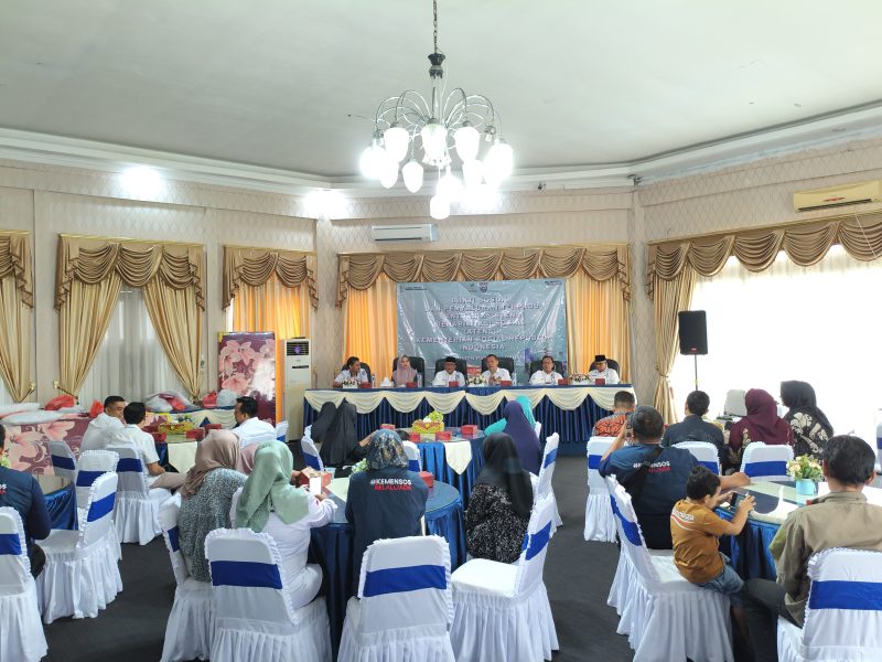 Kementerian Sosial Republik Indonesia melalui Direktorat Jenderal Rehabilitasi Sosial Sentra Terpadu Pangudi Luhur Bekasi menyalurkan bantuan Asistensi Rehabilitasi Sosial (ATENSI) kepada 441 penerima manfaat di Kabupaten Pasaman Barat, Rabu (24/6/2026).