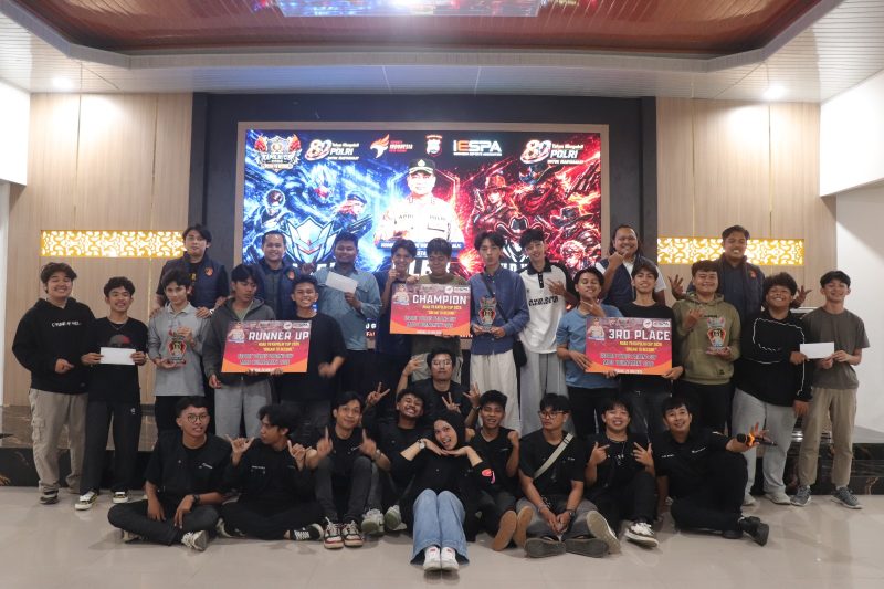 Menyambut Hari Bhayangkara ke-80, Kepolisian Resor Kota (Polresta) Padang sukses menggelar turnamen e-sports Mobile Legends Polresta Padang Tahun 2026, sekaligus menjadi bagian dari rangkaian road to e-sports Mobile Legends Kapolri Cup.
