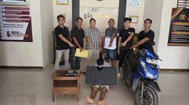 Satuan Reserse Kriminal (Satreskrim) Polres Agam menangkap seorang pria yang diduga terlibat dalam kasus pencurian di sebuah rumah kosong di Jorong Padang Tongga, Nagari Manggopoh, Kecamatan Lubuk Basung, Kabupaten Agam.