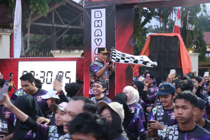 Kepolisan Resor (Polres) Pasaman Barat, menggelar Bhayangkara Run 2026 Road to Police Women Run menempuh rute sepanjang lima kilometer pada Minggu pagi (19/7/2026).