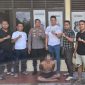 BA alias Buyung Puleh (31), warga Sungai Paku, Jorong IV Koto, Nagari IV Koto, Kecamatan Kinali, Kabupaten Pasaman Barat, terpaksa harus merasakan dinginnya jeruji besi di sel tahanan Polsek Kinali. Pria tersebut diduga terlibat dalam aksi pencurian dengan pemberatan (curat) di sebuah rumah milik warga.