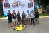 Tim Klewang Satreskrim Polresta Padang berhasil meringkus seorang pria paruh baya pelaku pencurian dengan modus berpura-pura menjadi pembeli.