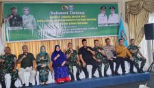 Komandan Korem (Dandrem) 032/Wirabraja, Brigjen TNI Aji Mimbarno, S.A.P.M.A., melaksanakan kunjungan kerja ke Kabupaten Pasaman Barat, Rabu (29/7/2026). Dalam kunjungan tersebut, Dandrem didampingi Ketua Persit Kartika Chandra Kirana Koorcabrem 032 PD XX Bukit Barisan, Ny. Fasda Wina Aji, beserta rombongan.