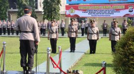 Kepolisian Resor (Polres) Pasaman Barat menggelar upacara Serah Terima Jabatan (Sertijab) sejumlah Pejabat Utama (PJU) dan Kapolsek Sungai Beremas di halaman Mapolres Pasaman Barat, Sabtu (1/8/2026).