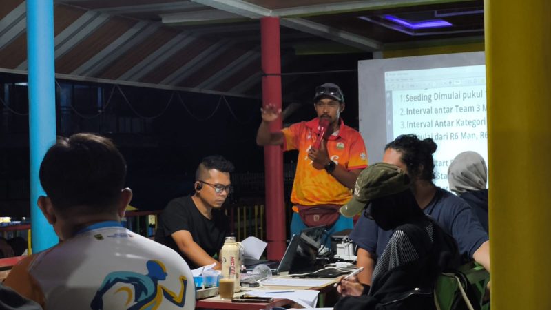 Technical Meeting cabang olahraga (cabor) arung jeram dalam rangka Pekan Olahraga Provinsi (Porprov) Sumatera Barat 2026 berlangsung aman dan tertib. Kegiatan tersebut digelar di Aula Peridon Siap Maju, Pasaman Barat, Jumat (2/10/2026).