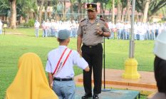 Bertindak Selaku Pembina Upacara, Kapolres Pasaman Barat Beri Arahan Kepada Ratusan Murid SMA 1 Pasaman
