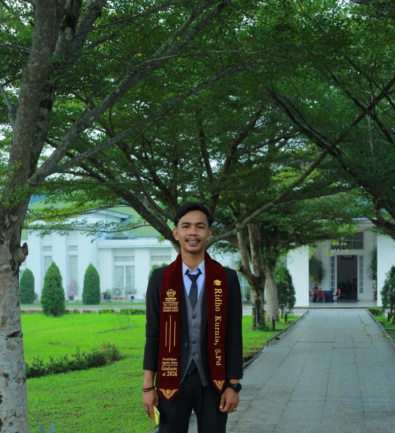 Ridho Kurnia, S.Pd.